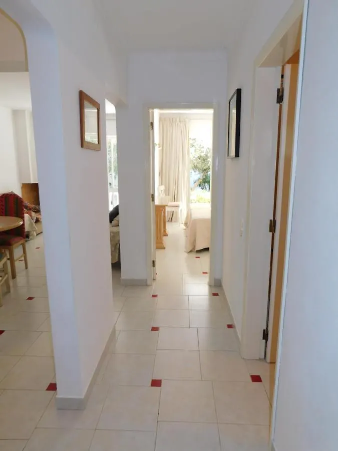 Perola Meia Praia لاغوس البرتغال